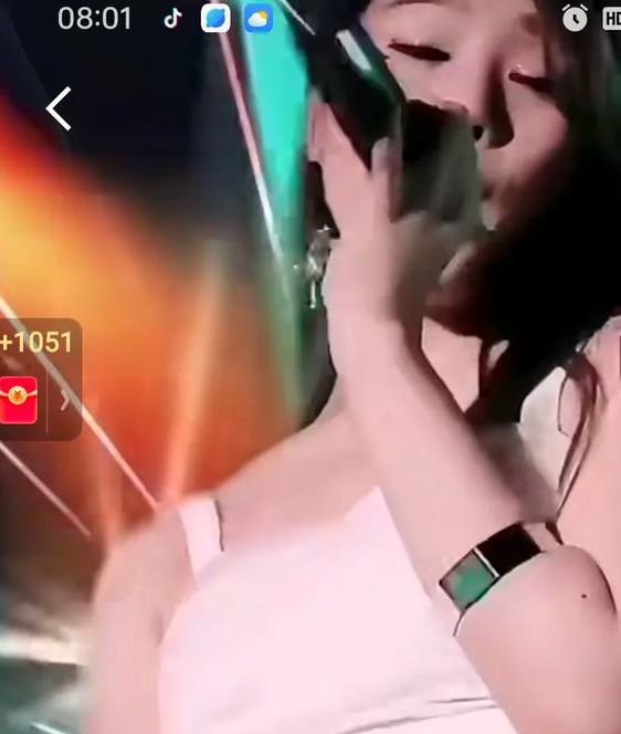 胸大的姑娘视频APP