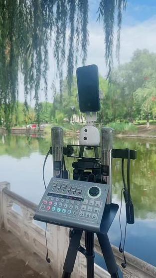 户外直播模块的设备