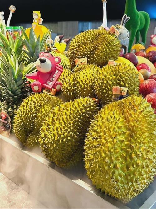 草莓向日葵樱桃绿巨人榴莲