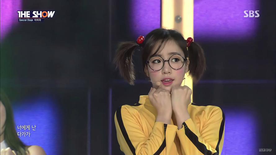 小苹果WWW在线观看免费