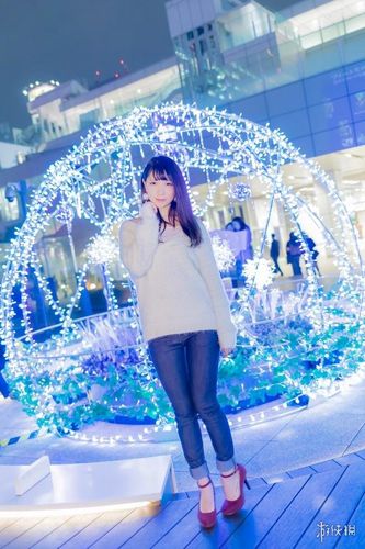 无内丝袜大尺度福利写真视频