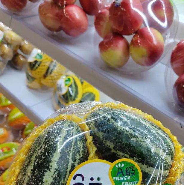 绿巨人草莓秋葵菠萝蜜