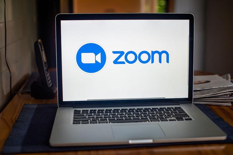 ZOOM与人